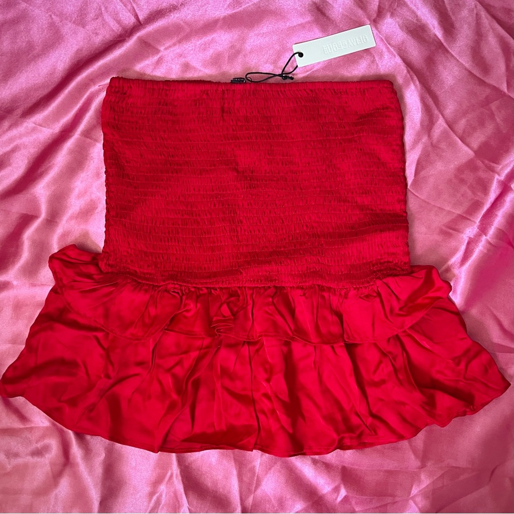NWT Olivaceous red satin smocked ruffle skirt 🌹💃